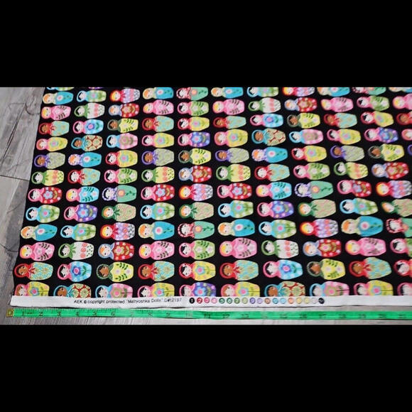 Matryoshka Dolls Fabric 44x 43" Russian Nesting Dolls Design AEK - Picture 9 of 9